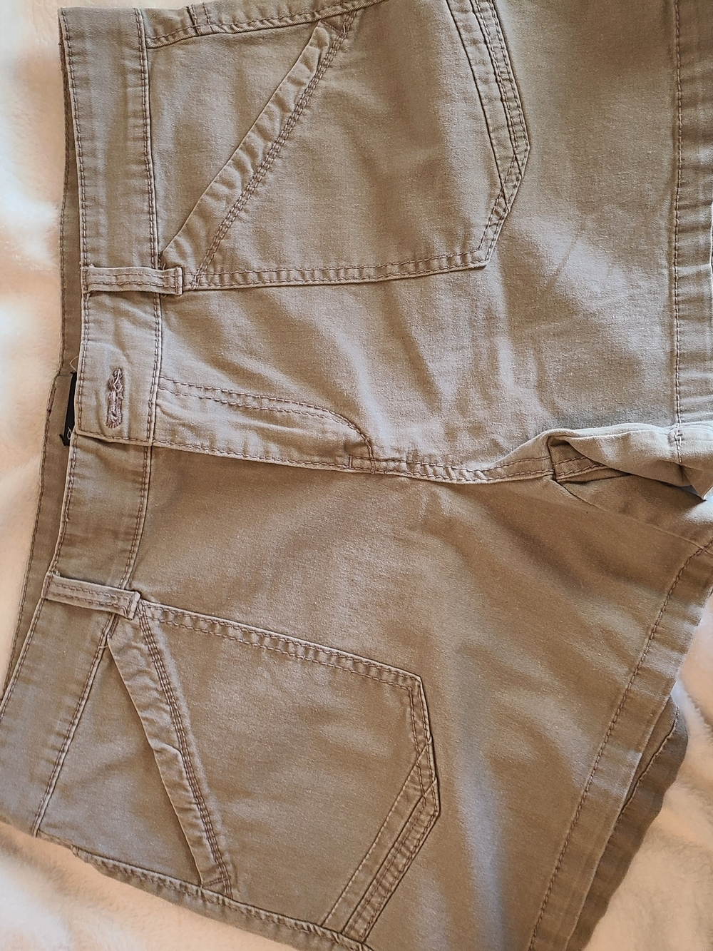 Simplicity Men's Tan Chino Shorts
